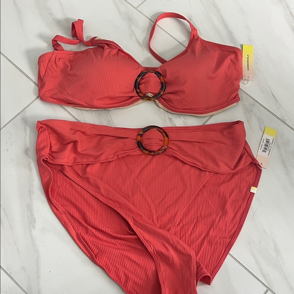 summersalt Other - Summersalt Coral High-Waisted Bikini set with Ring Accent
